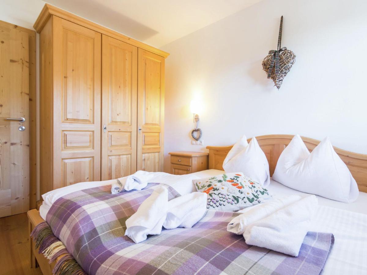 Holiday Home With Snow Covered Views Hollersbach im Pinzgau Esterno foto